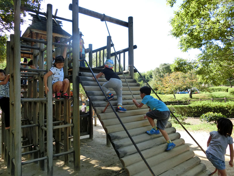 竹取公園 木製アスレチック遊具