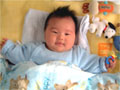 生後3ヶ月の男の赤ちゃんの写真
