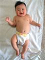 生後6ヶ月の男の赤ちゃんの写真