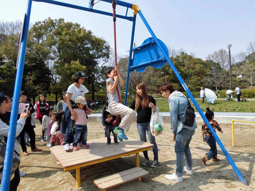 深北緑地公園 恐竜広場 ターザンロープ