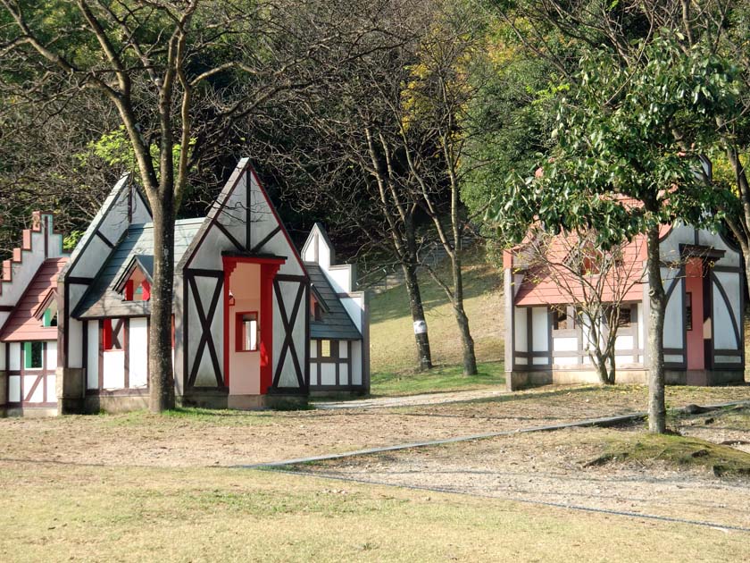 京都府立山城総合運動公園(太陽が丘) 童話の村