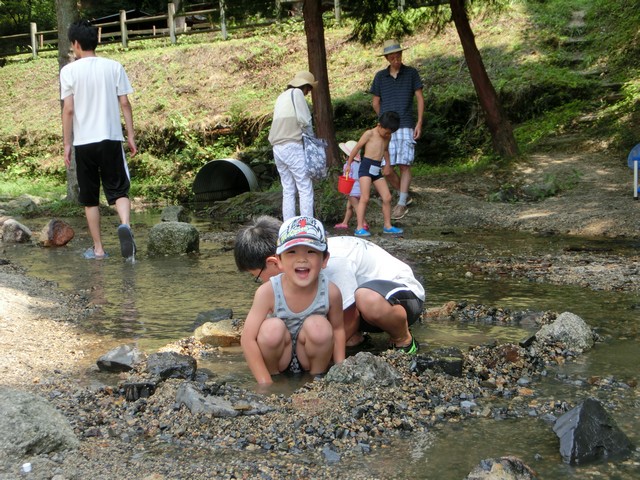 山城森林公園 川遊び 水遊び 水着