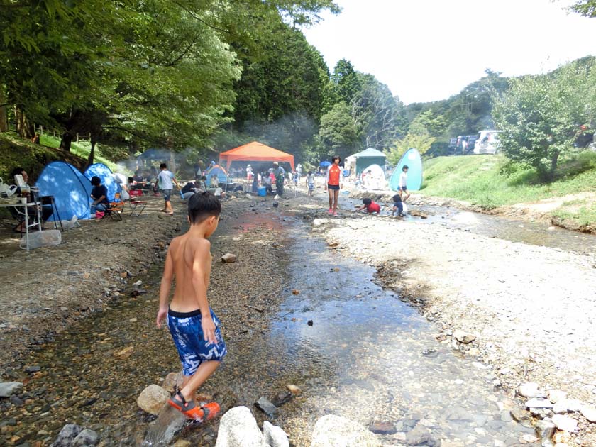 山城森林公園 川遊び