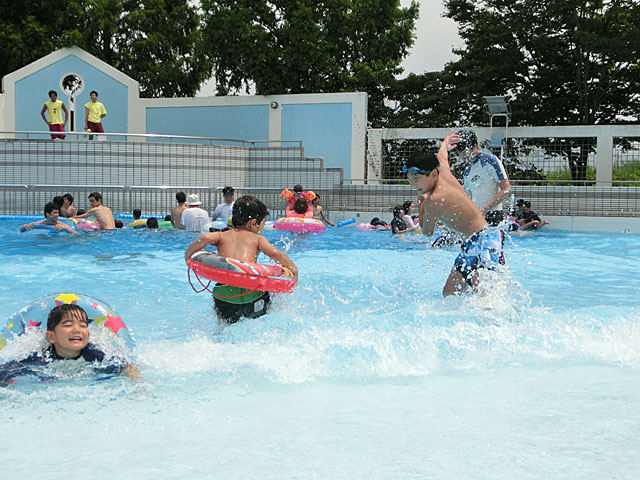 亀岡運動公園プール口コミ