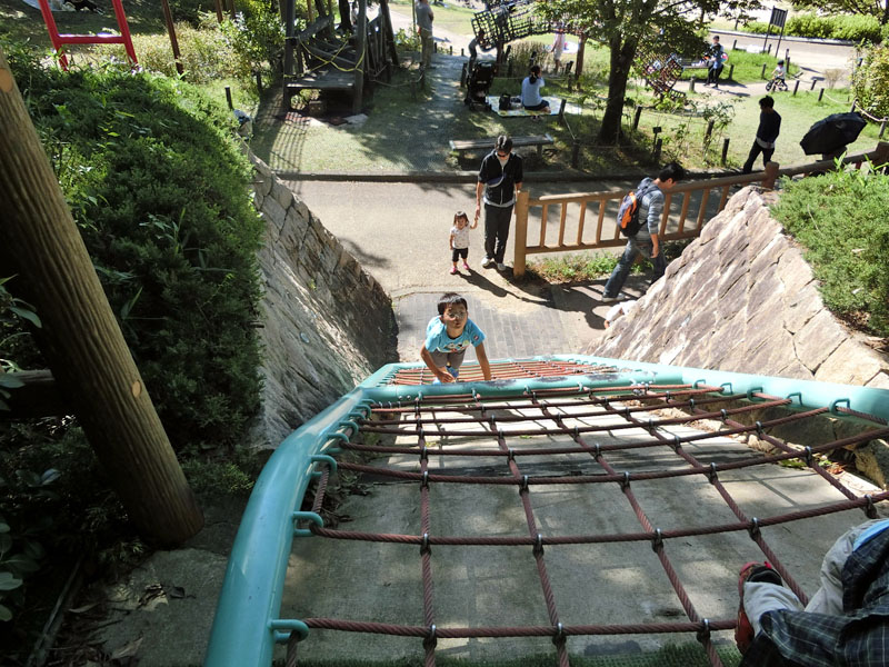 竹取公園 冒険の森 遊具 ネットクライミング
